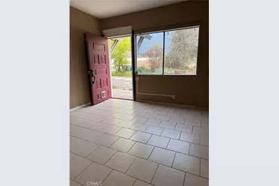 13918 Valerio Street, Van Nuys, CA 91405 - Photo 14