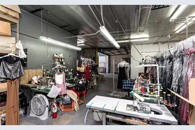 4444 Union Pacific Avenue, Commerce, CA 90023 - Photo 18