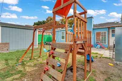 10125 Hunt Avenue, South Gate, CA 90280 - Photo 26