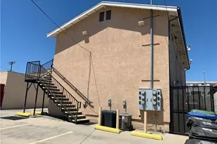 2432 Fairmount St, Los Angeles, CA 90033 - Photo 20