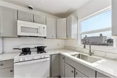 9320 Long Beach Boulevard, South Gate, CA 90280 - Photo 14