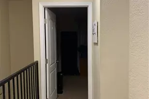 10316 S San Pedro St, Los Angeles, CA 90003 - Photo 22