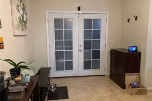 10316 S San Pedro St, Los Angeles, CA 90003 - Photo 18