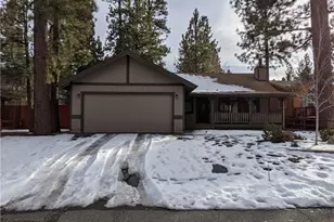 542 E Barker Blvd, Big Bear City, CA 92314 - Photo 2