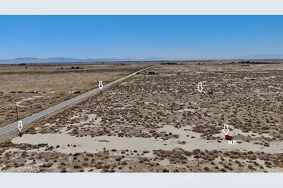 10900 Avenue H, Lancaster, CA 93535 - Photo 22