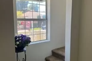 586 W 1st St, San Pedro, CA 90731 - Photo 12