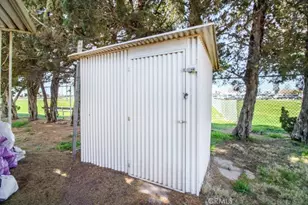 21922 Ottawa, Apple Valley, CA 92308 - Photo 14