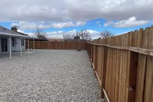 10724 Crab Apple, California City, CA 93505 - Photo 16