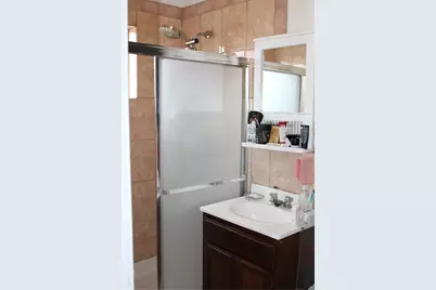 531 S Hillview Avenue, Los Angeles, CA 90022 - Photo 52