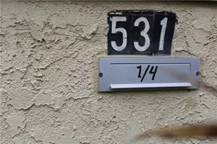 531 S Hillview Ave, Los Angeles, CA 90022 - Photo 32