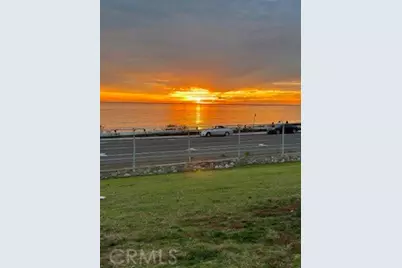 221 W 10th Street, San Pedro, CA 90731 - Photo 6