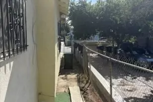 1413 E 77th St, Los Angeles, CA 90001 - Photo 14