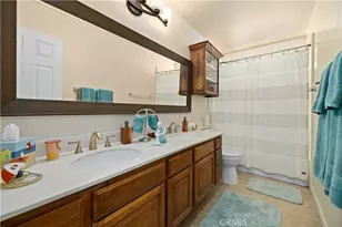 5647 Redwood Ave, Palmdale, CA 93551 - Photo 14