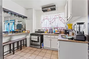 2922 Maple Ave, Los Angeles, CA 90011 - Photo 18