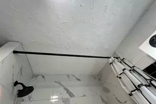 1236 W Martin Luther King Jr, Los Angeles, CA 90037 - Photo 12