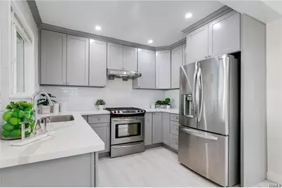 6171 Cleon Avenue, North Hollywood, CA 91606 - Photo 12