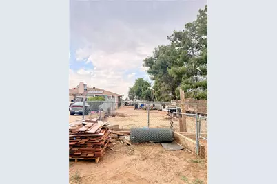 15994 Cactus Street, Hesperia, CA 92345 - Photo 18