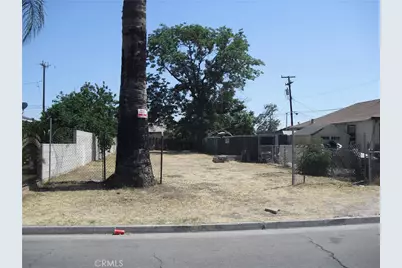 225 E 5th Street, Bakersfield, CA 93307 - Photo 6