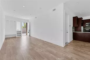 7419 N Mia Ln, Van Nuys, CA 91405 - Photo 12