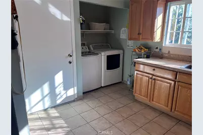 1222 E 103rd Street, Los Angeles, CA 90002 - Photo 28