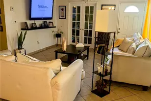 9778 Sharon Ave, Riverside, CA 92503 - Photo 10