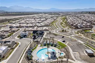 554 Cumberland Rd, Rialto, CA 92377 - Photo 38