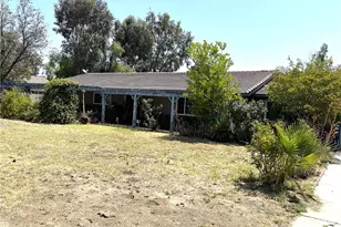 1061 N Perris Blvd, Perris, CA 92571 - Photo 2