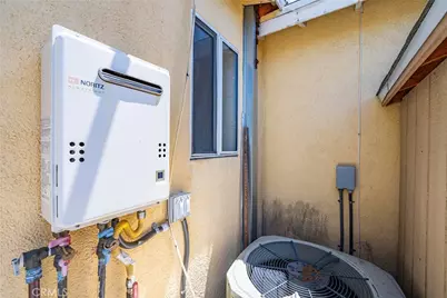 6824 Marcelle Street, Paramount, CA 90723 - Photo 44