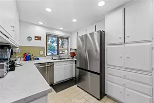 3225 Topaz Ln, Fullerton, CA 92831 - Photo 10