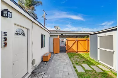 522 W Cherry Street, Compton, CA 90222 - Photo 52