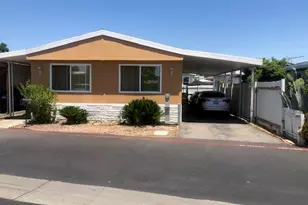 16600 Downey Ave, Paramount, CA 90723 - Photo 12