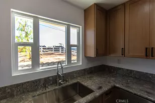 16590 Forrest Ave, Victorville, CA 92395 - Photo 10