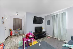 1142 E Century Blvd, Los Angeles, CA 90002 - Photo 18