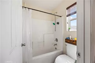 12973 Newport St, Hesperia, CA 92344 - Photo 16