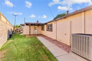 2929 E Hamilton Ave, Orange, CA 92867 - Photo 22
