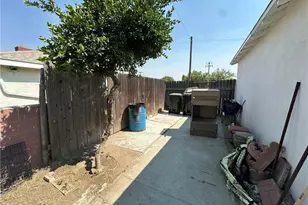 631 N Park Ave, Rialto, CA 92376 - Photo 66