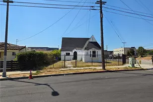 452 Laconia Blvd, Los Angeles, CA 90061 - Photo 2