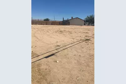 16124 Mesa Street, Hesperia, CA 92345 - Photo 4