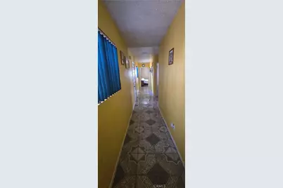 2459 E 111th Street, Los Angeles, CA 90059 - Photo 32