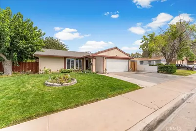 44202 E 4th Street, Lancaster, CA 93535 - Photo 1