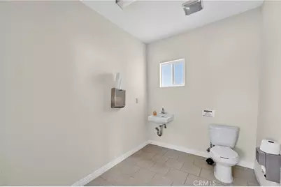 447 N Prairie Avenue, Inglewood, CA 90301 - Photo 22