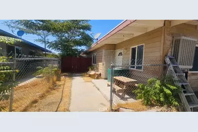 38857 9th Street, Palmdale, CA 93550 - Photo 2