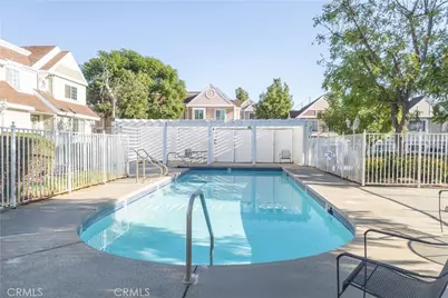 13750 Hubbard Street #77, Sylmar, CA 91342 - Photo 20