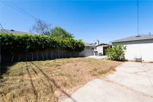 4750 W 133rd St, Hawthorne, CA 90250 - Photo 24