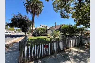 474 N Euclid Avenue, Pasadena, CA 91101 - Photo 8