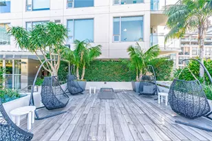 1050 S Grand Ave, Los Angeles, CA 90015 - Photo 34