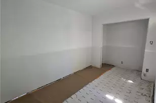 8669 San Gabriel Ave, South Gate, CA 90280 - Photo 12