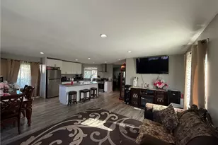 2601 E Victoria, Compton, CA 90220 - Photo 16