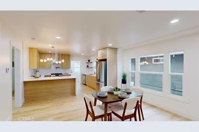 2249 W 30th Street, Los Angeles, CA 90018 - Photo 14