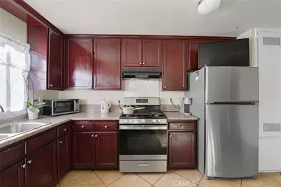 409 W Cedar St, Compton, CA 90220 - Photo 8